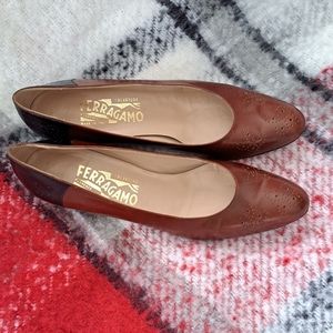 Salvatore Ferragamo Women's 8 1/2 AAAA Leather black and rust Great Condition